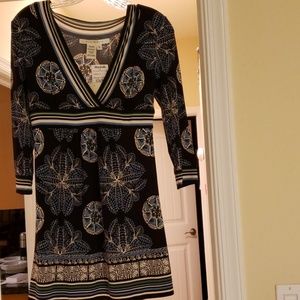 Max Studio print V-neck top